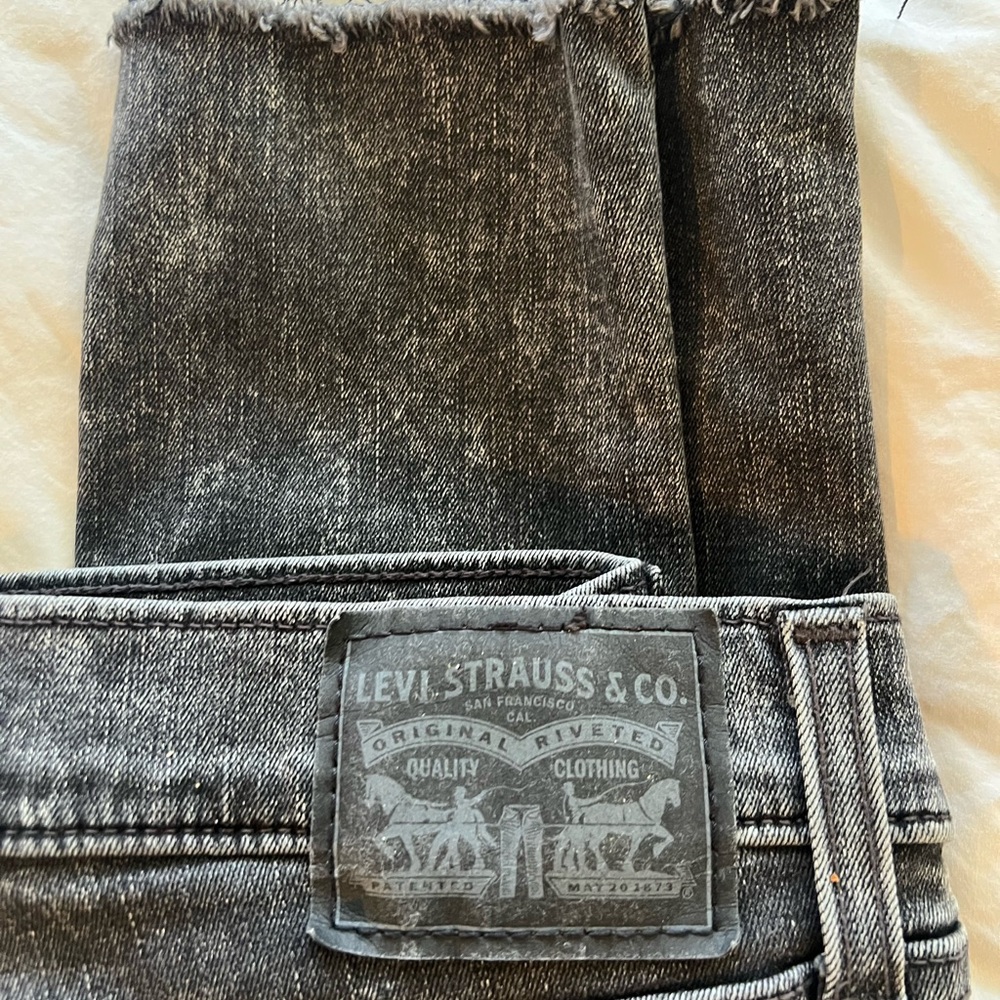 Levi's Black Straight Jeans for Women